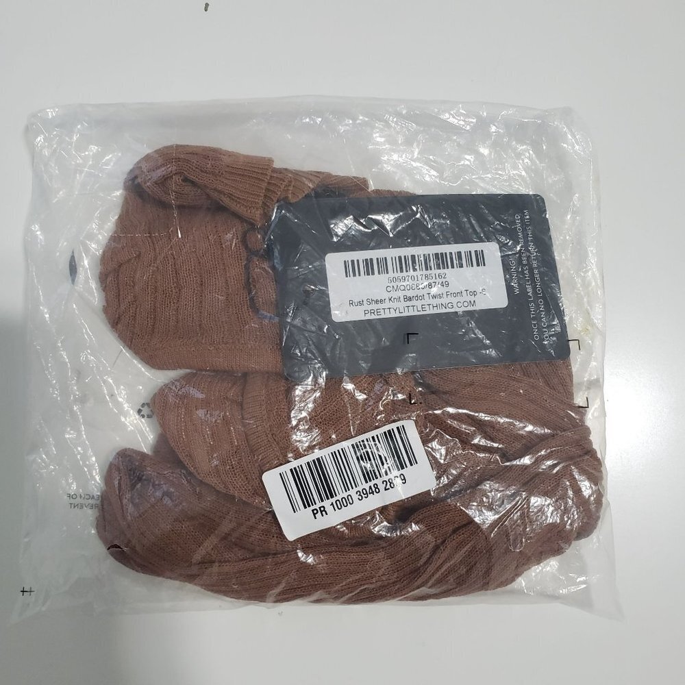 NWT PRETTYLITTLETHING RUST SHEER KNIT BARDOT TWIST FRONT TOP - Size Small - Picture 3 of 7